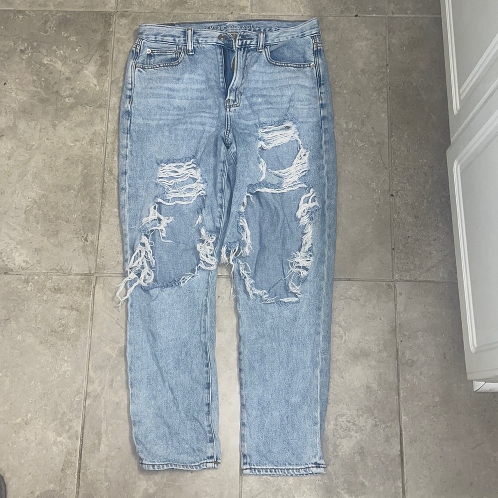 AE mom jeans